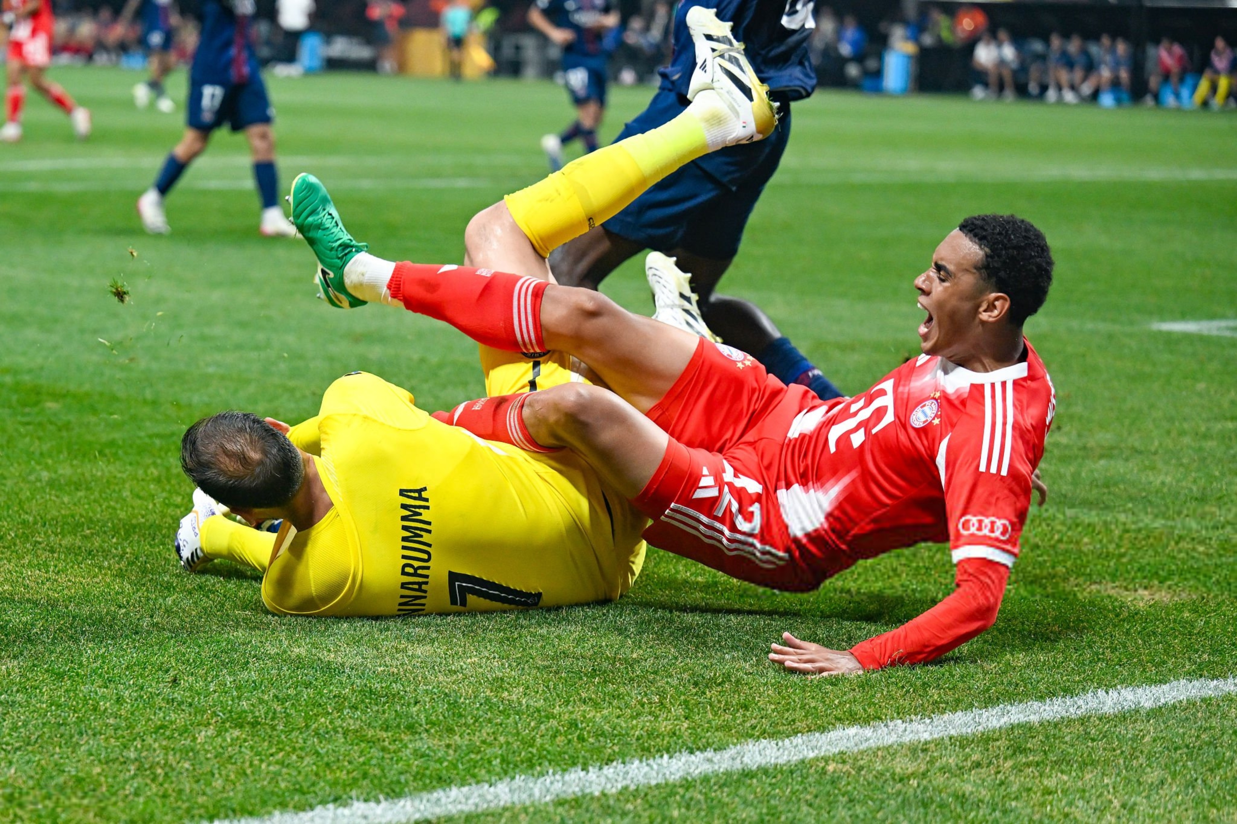 拜仁血洗西班牙，布鲁诺关键制胜